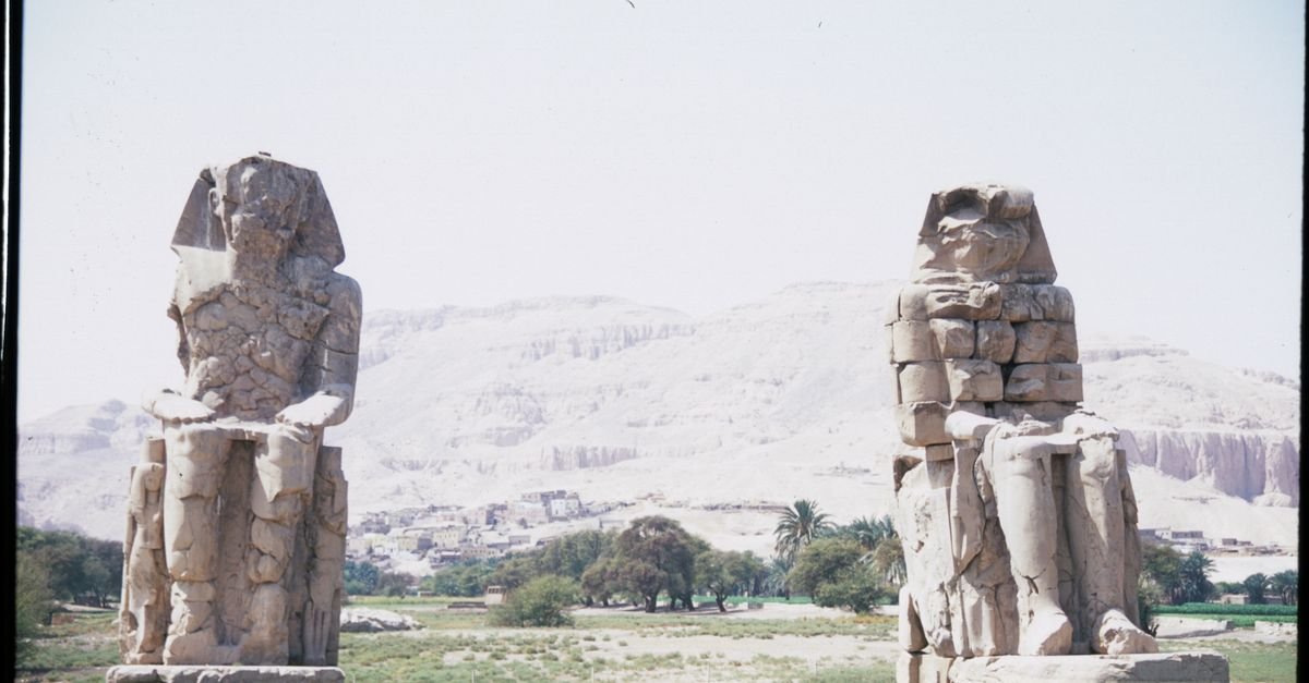 Luxor East Bank & Luxor Museum Tour with Lunch