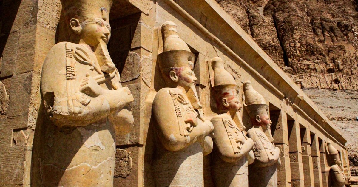Ramesseum, Valley of the Queens & Deir el-Medina Tour – photo 6
