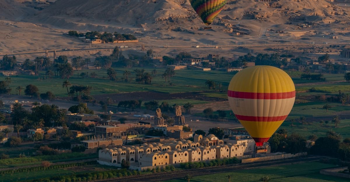 Sunrise Hot Air Balloon Ride over Luxor – photo 6